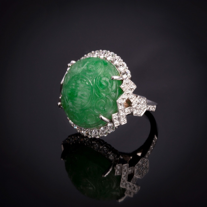 Giada Imperiale, Hard stone and diamond ring